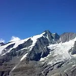 Saghäusl *