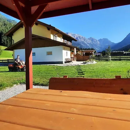 Saghaeusl Holiday home *