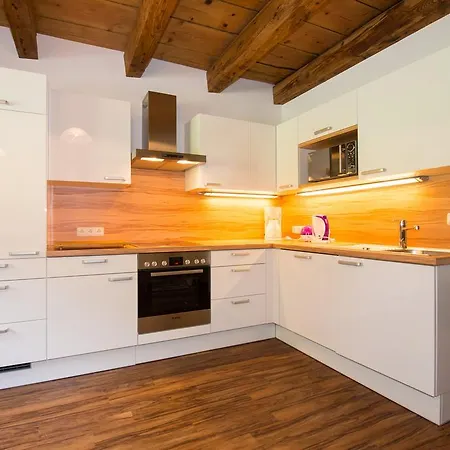 Saghaeusl Holiday home Mitterkleinarl