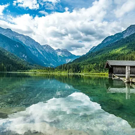 بيت للعطل Saghaeusl *