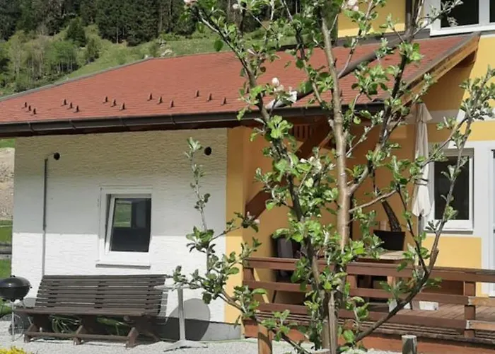 بيت للعطل Saghaeusl